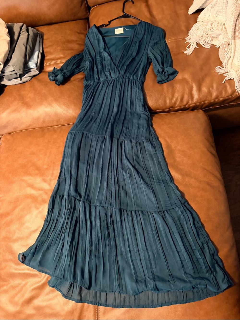 Women's Teal V-Neck Tiered Maxi Dress
